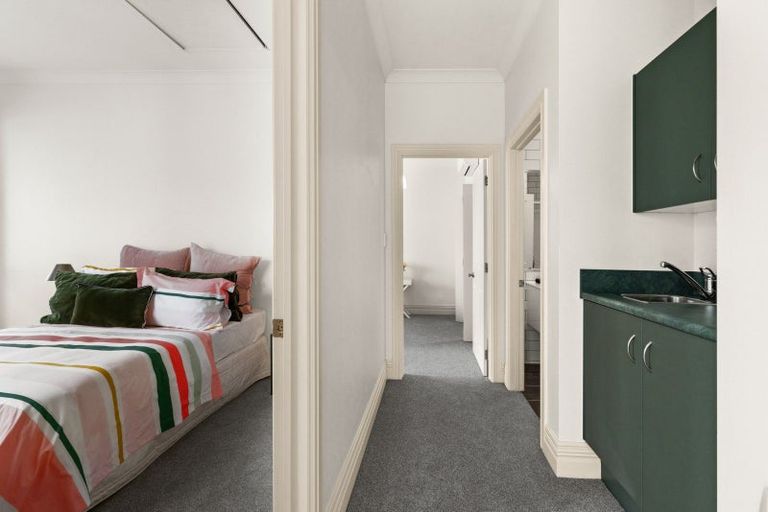 Photo of property in 201 Marine Parade, Napier South, Napier, 4110