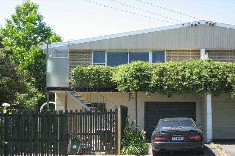 Photo of property in 8 Aylmer Street, Somerfield, Christchurch, 8024