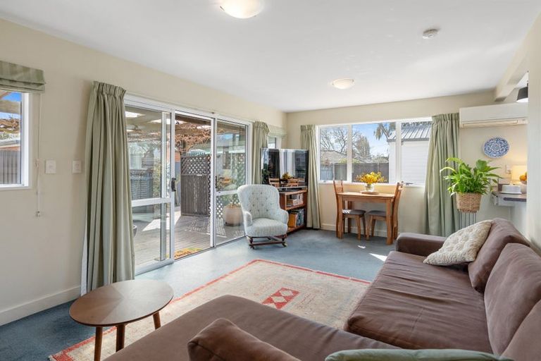 Photo of property in 1/39 Pannell Avenue, Wainoni, Christchurch, 8061