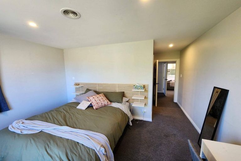 Photo of property in 115 Wainoni Road, Avondale, Christchurch, 8061