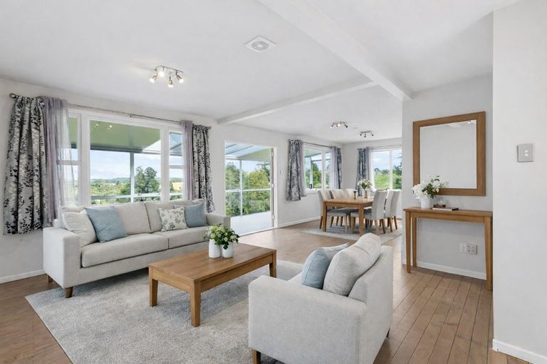 Photo of property in 76 Burne Road, Waitoki, Albany, 0794