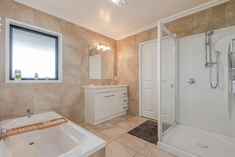 Photo of property in 1061 Taonui Road, Colyton, Feilding, 4775