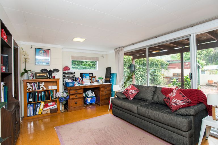 Photo of property in 53 Grant Road, Whataupoko, Gisborne, 4010