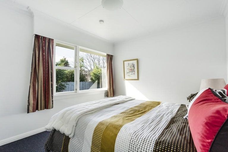 Photo of property in 127 Bay View Road, South Dunedin, Dunedin, 9012