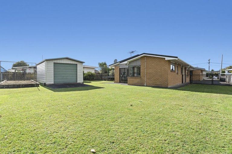 Photo of property in 2/38 Waimea Street, Westown, New Plymouth, 4310