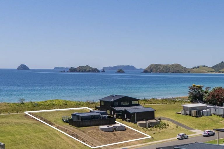 Photo of property in 42 Skippers Road, Opito Bay, Whitianga, 3592