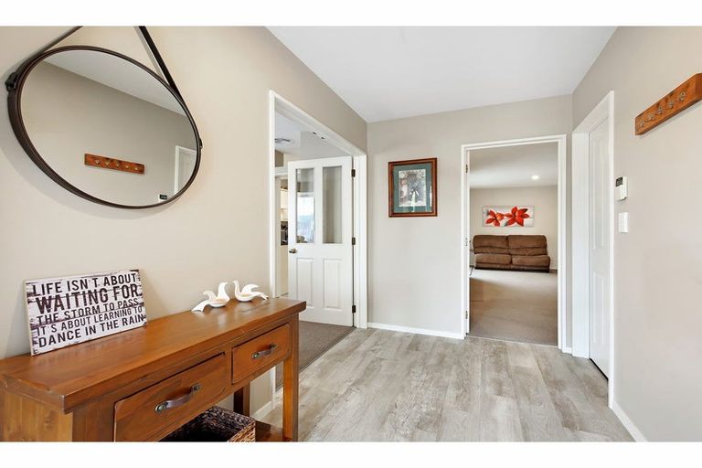 Photo of property in 2 Cobden Place, Woodend, 7610