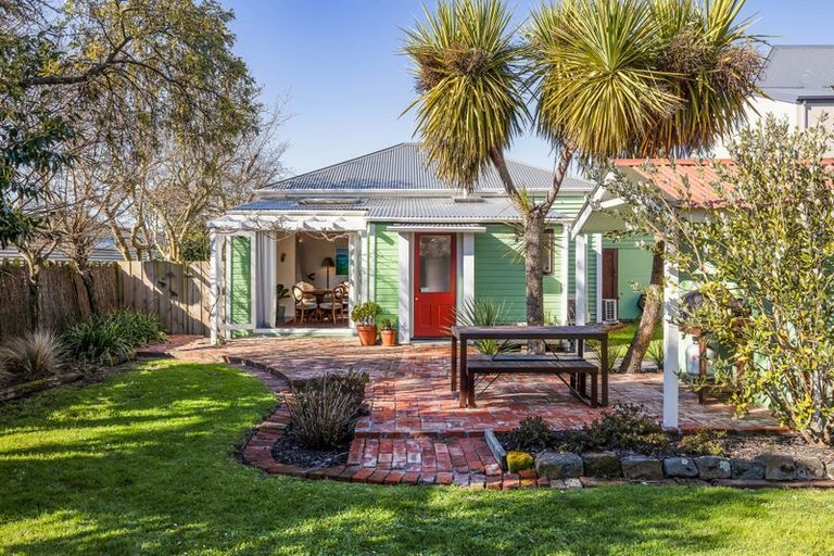 Photo of property in 49 Perth Street, Richmond, Christchurch, 8013
