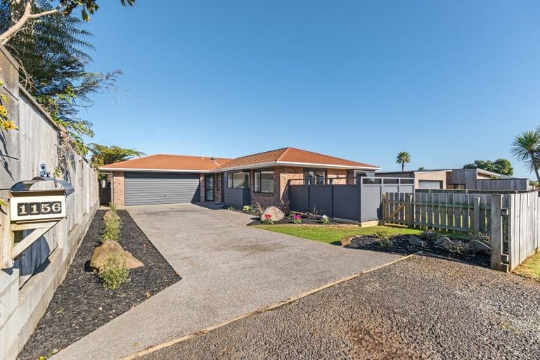 Photo of property in 620b South Road, Oakura, 4314