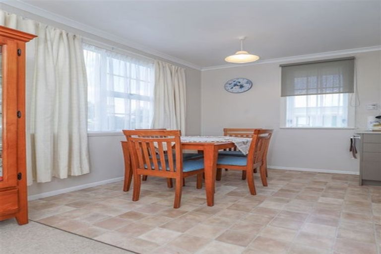 Photo of property in 9 Harlock Place, Huntly, 3700