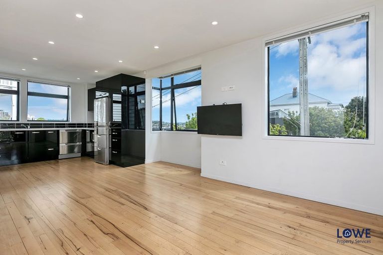 Photo of property in 3/10 Rose Road, Grey Lynn, Auckland, 1021