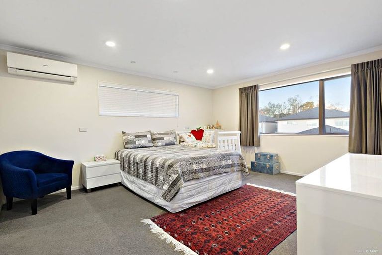 Photo of property in 10 Fong Road, Flat Bush, Auckland, 2019