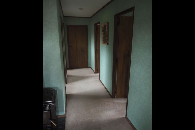 Photo of property in 2/5 Dorothy Drive, Acacia Bay, Taupo, 3330