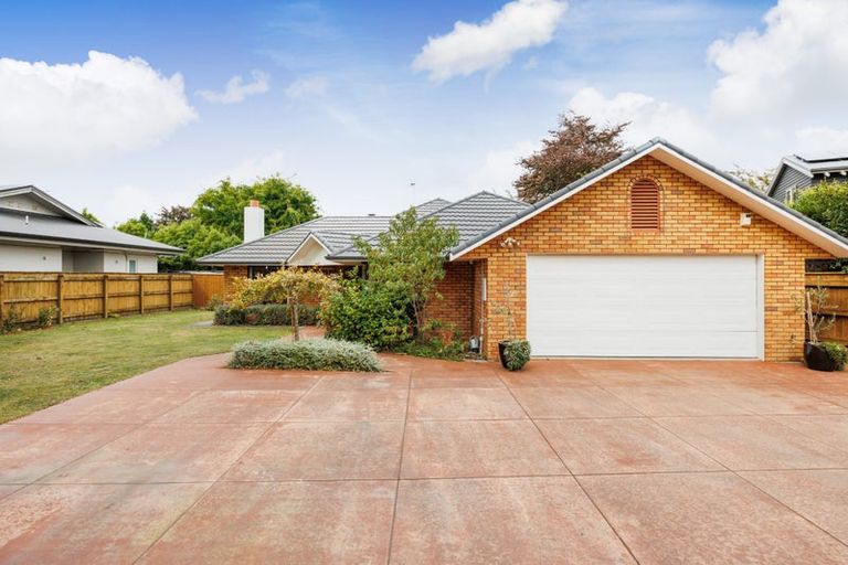 Photo of property in 5 Pastoral Lane, Hokowhitu, Palmerston North, 4410