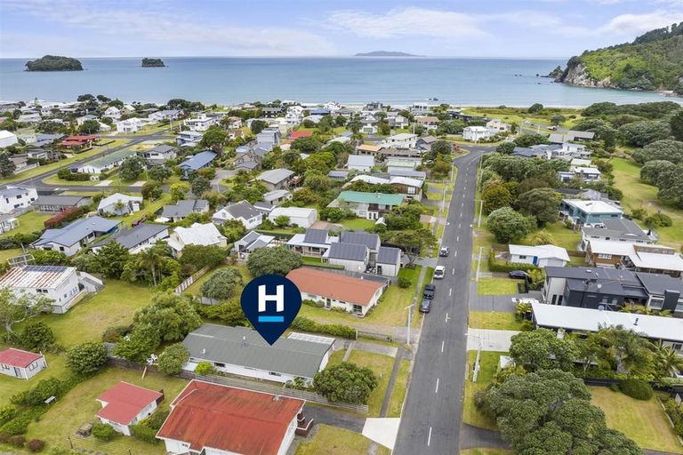 Photo of property in 218 Patuwai Drive, Whangamata, 3620