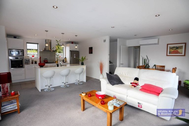 Photo of property in 3 Taggart Place, Sockburn, Christchurch, 8042