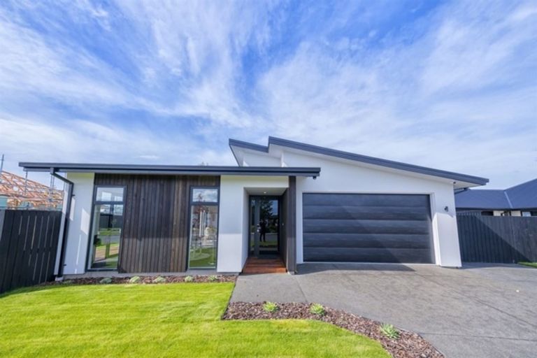 Photo of property in 7 Sorrel Gate, Halswell, Christchurch, 8025