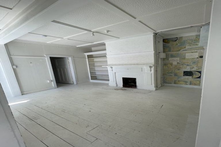 Photo of property in 15 Queens Parade, Devonport, Auckland, 0624