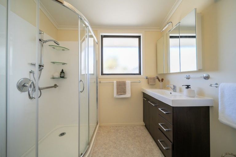 Photo of property in 35 Henry Street, Te Anau, 9600