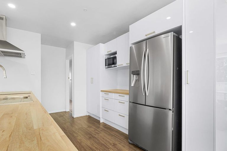 Photo of property in 289 Shakespeare Street, Leamington, Cambridge, 3432