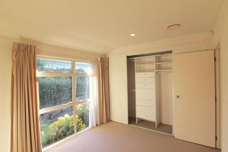 Photo of property in 20 Cinnabar Place, Westgate, Auckland, 0614