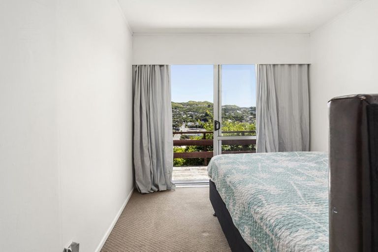 Photo of property in 22 Sheridan Terrace, Johnsonville, Wellington, 6037