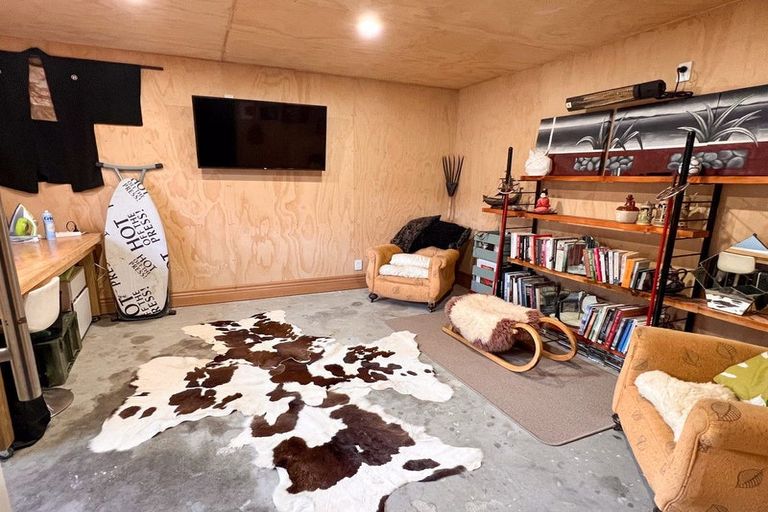 Photo of property in 54 Hedditch Street, Wanaka, 9305