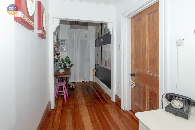 Photo of property in 25 Church Road, Taradale, Napier, 4112