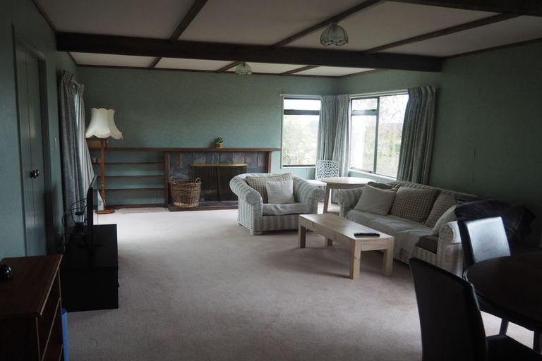 Photo of property in 2/5 Dorothy Drive, Acacia Bay, Taupo, 3330