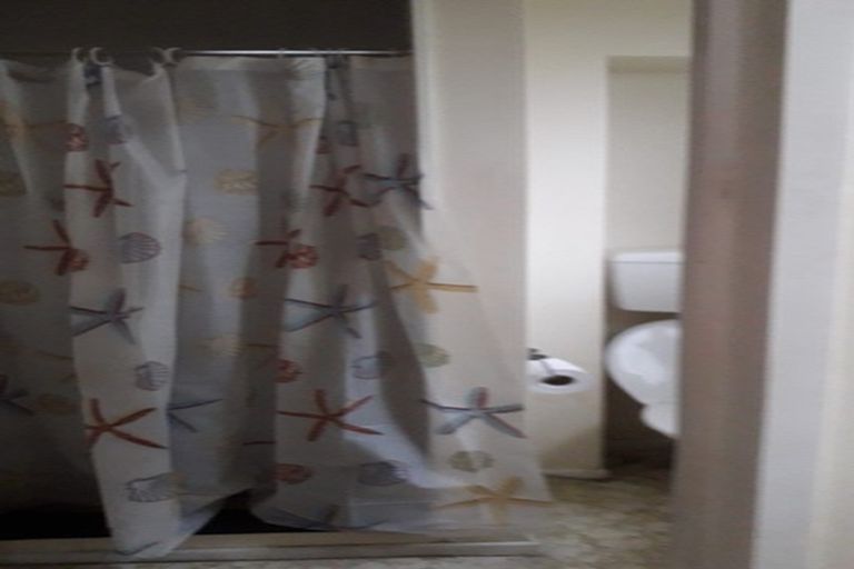 Photo of property in 5/3 School Road, Plimmerton, Porirua, 5026