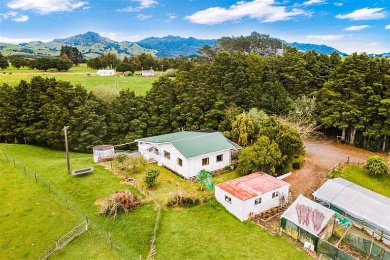 Photo of property in 206 Bint Road, Maungakaramea, Whangarei, 0178