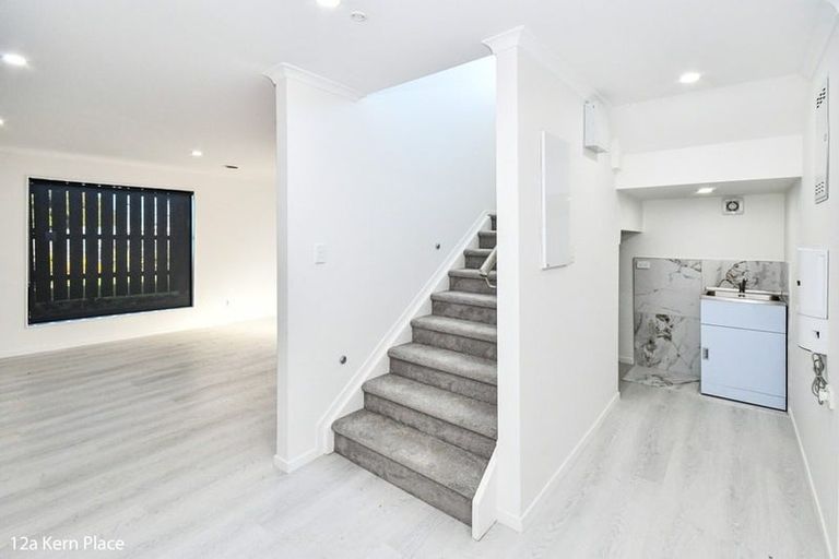 Photo of property in 12a Kern Place, Manurewa, Auckland, 2102