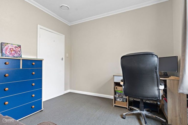 Photo of property in 100 Cornwall Street, Masterton, 5810