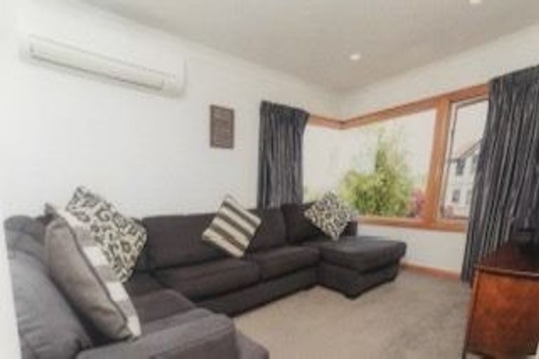 Photo of property in 15 Munro Place, Flagstaff, Hamilton, 3210