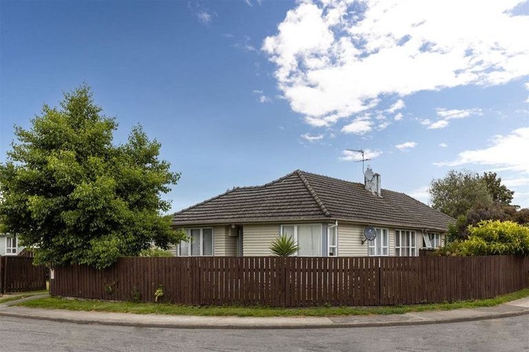 Photo of property in 27 Henderson Street, Riversdale, Blenheim, 7201
