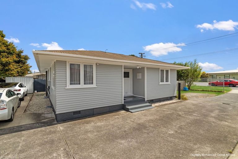 Photo of property in 135 Clevedon Road, Papakura, 2110
