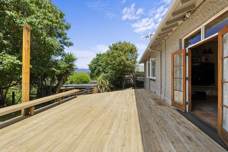 Photo of property in 265 Coronation Avenue, Welbourn, New Plymouth, 4310