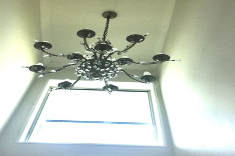 Photo of property in 8 Toro Lane, Manurewa, Auckland, 2102