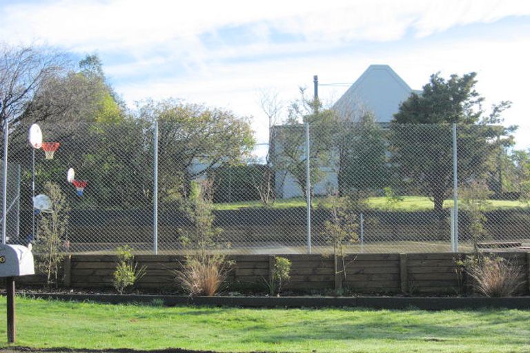 Photo of property in 40 Oreti Road, Otatara, Invercargill, 9879