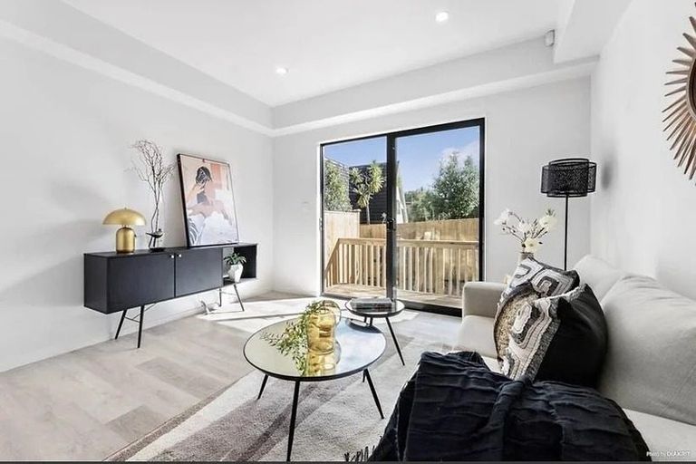 Photo of property in 6/55 Patons Road, Howick, Auckland, 2014