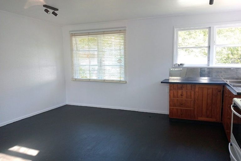 Photo of property in 43a Black Beech Street, Birchville, Upper Hutt, 5018