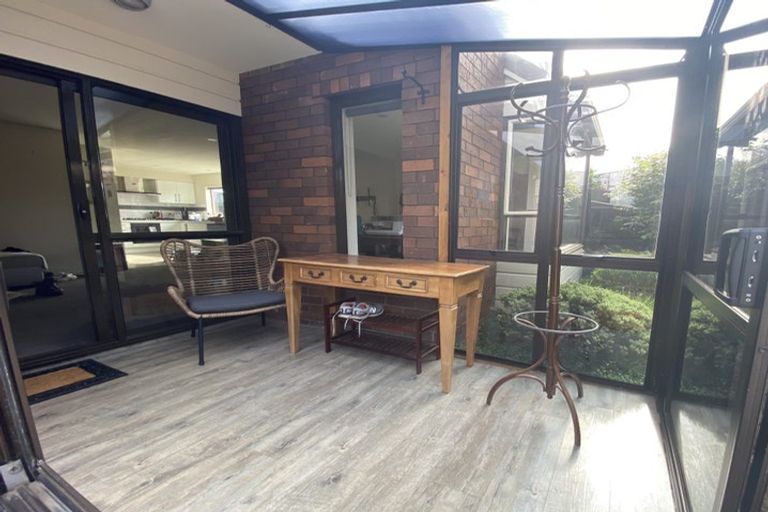 Photo of property in 2/87 Frankleigh Street, Somerfield, Christchurch, 8024