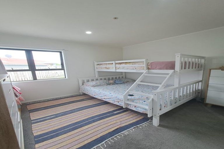 Photo of property in 8 Pacific Street, Waiuku, 2123
