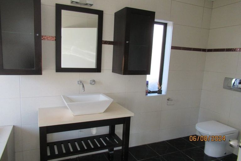 Photo of property in 19 Walmsley Road, Mangere, Auckland, 2022