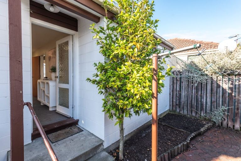 Photo of property in 3/59 Peverel Street, Riccarton, Christchurch, 8041