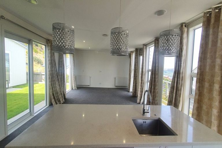 Photo of property in 56 Cedarwood Street, Woodridge, Wellington, 6037