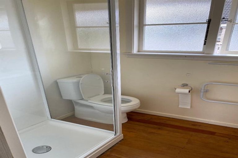 Photo of property in 79 Wai-iti Crescent, Woburn, Lower Hutt, 5010