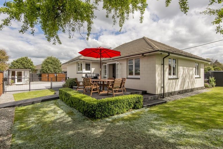Photo of property in 8 Dufek Crescent, Wigram, Christchurch, 8042