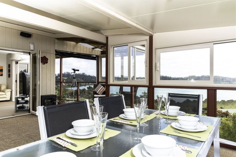 Photo of property in 9 Toi Track, Russell, 0272