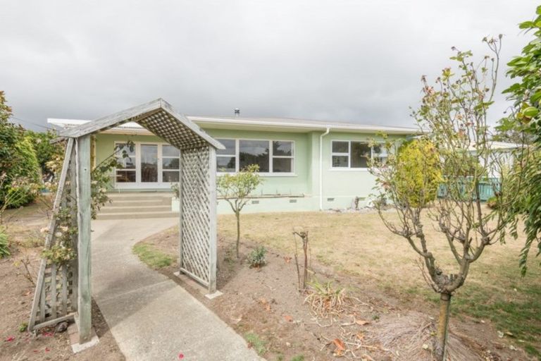 Photo of property in 12 Gilbert Street, Richmond, 7020